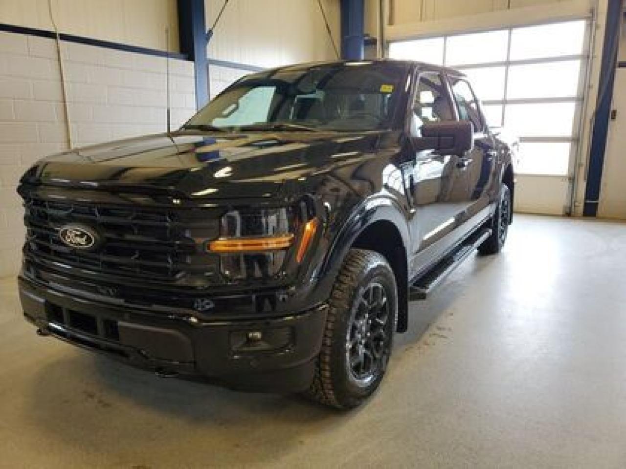 New 2025 Ford F-150 XLT for sale in Moose Jaw, SK