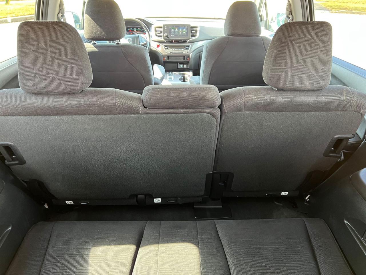 2021 Honda Pilot EX 4WD - Photo #16