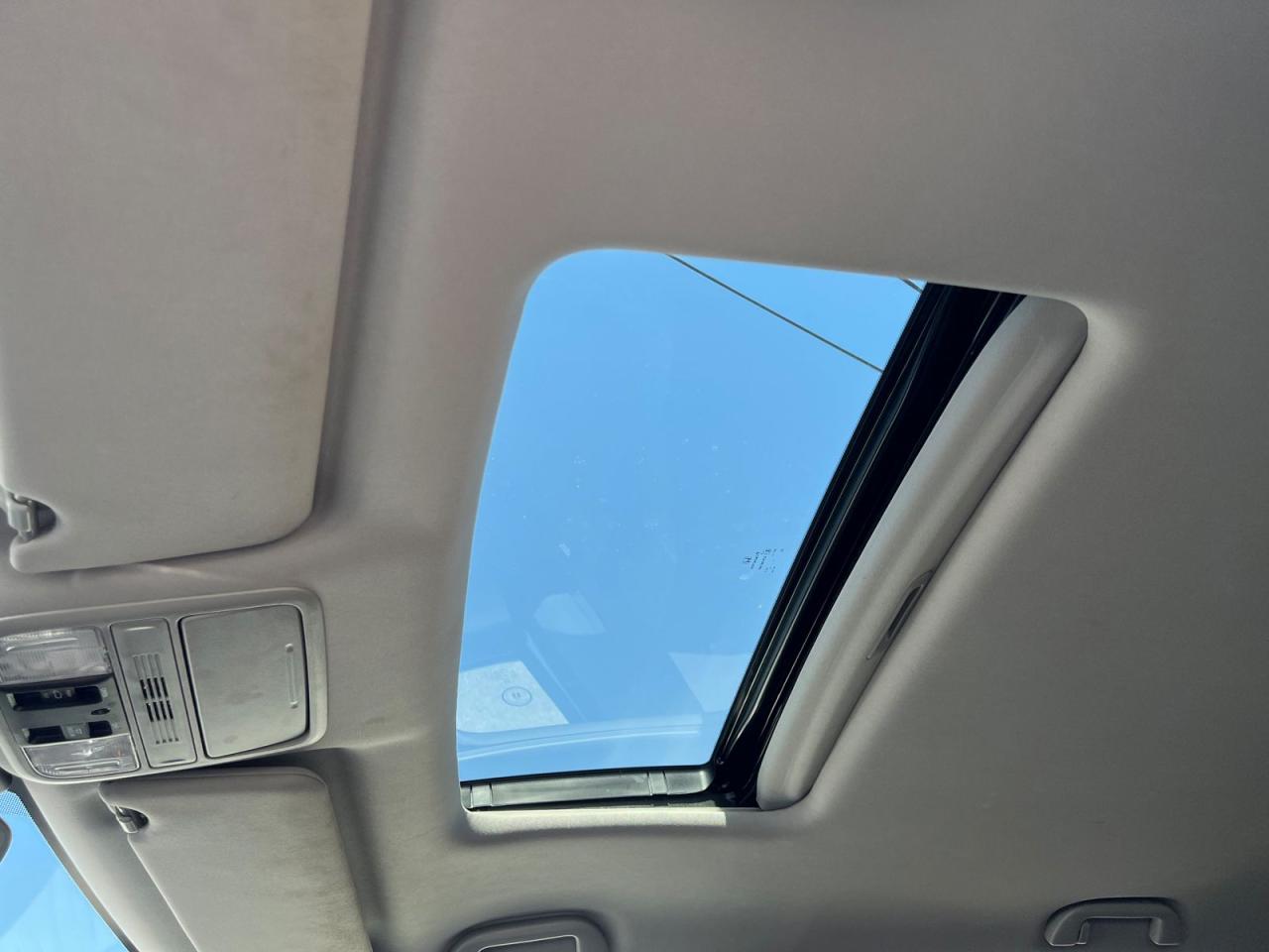 2021 Honda Pilot EX 4WD - Photo #24