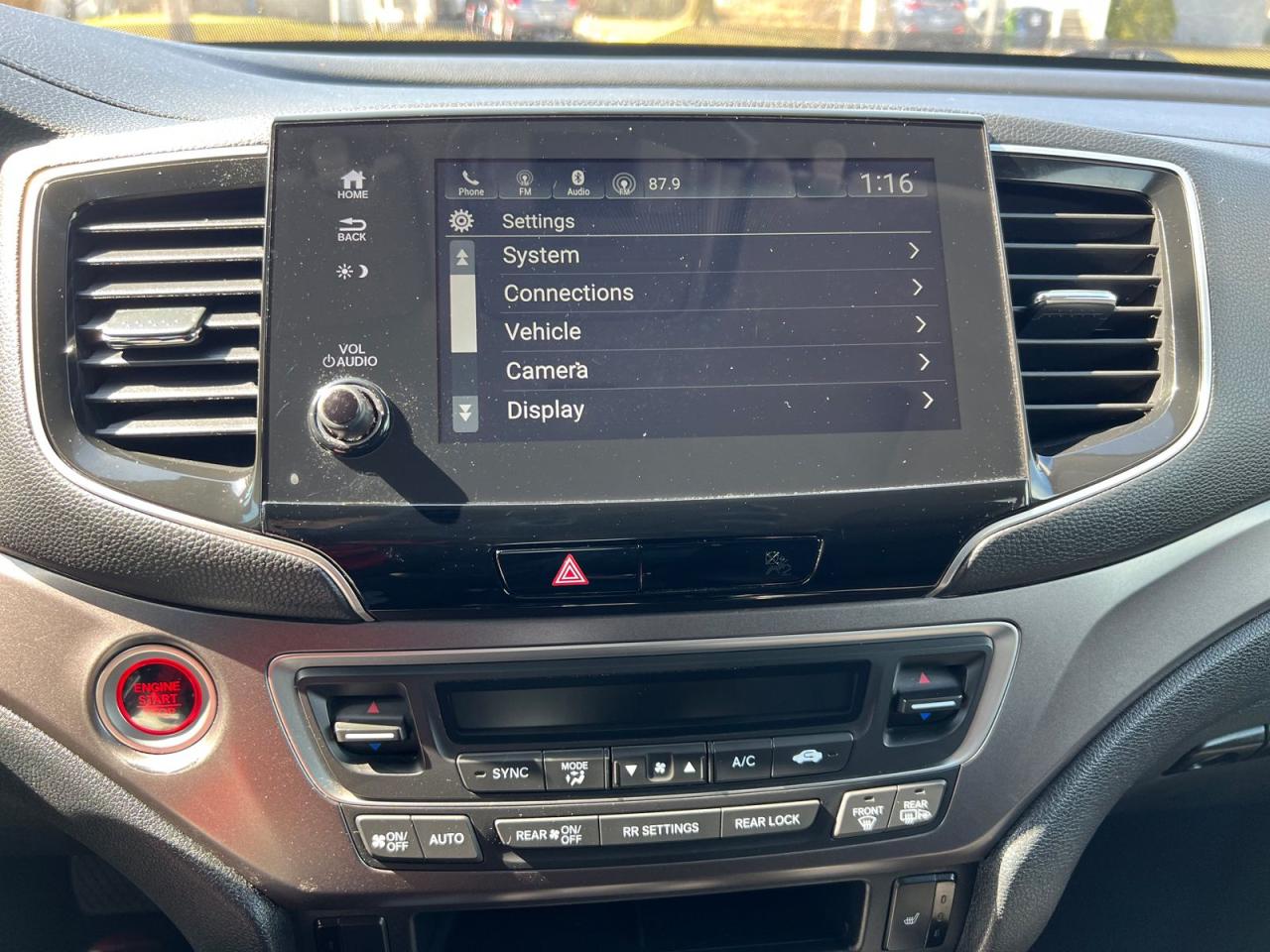 2021 Honda Pilot EX 4WD - Photo #35