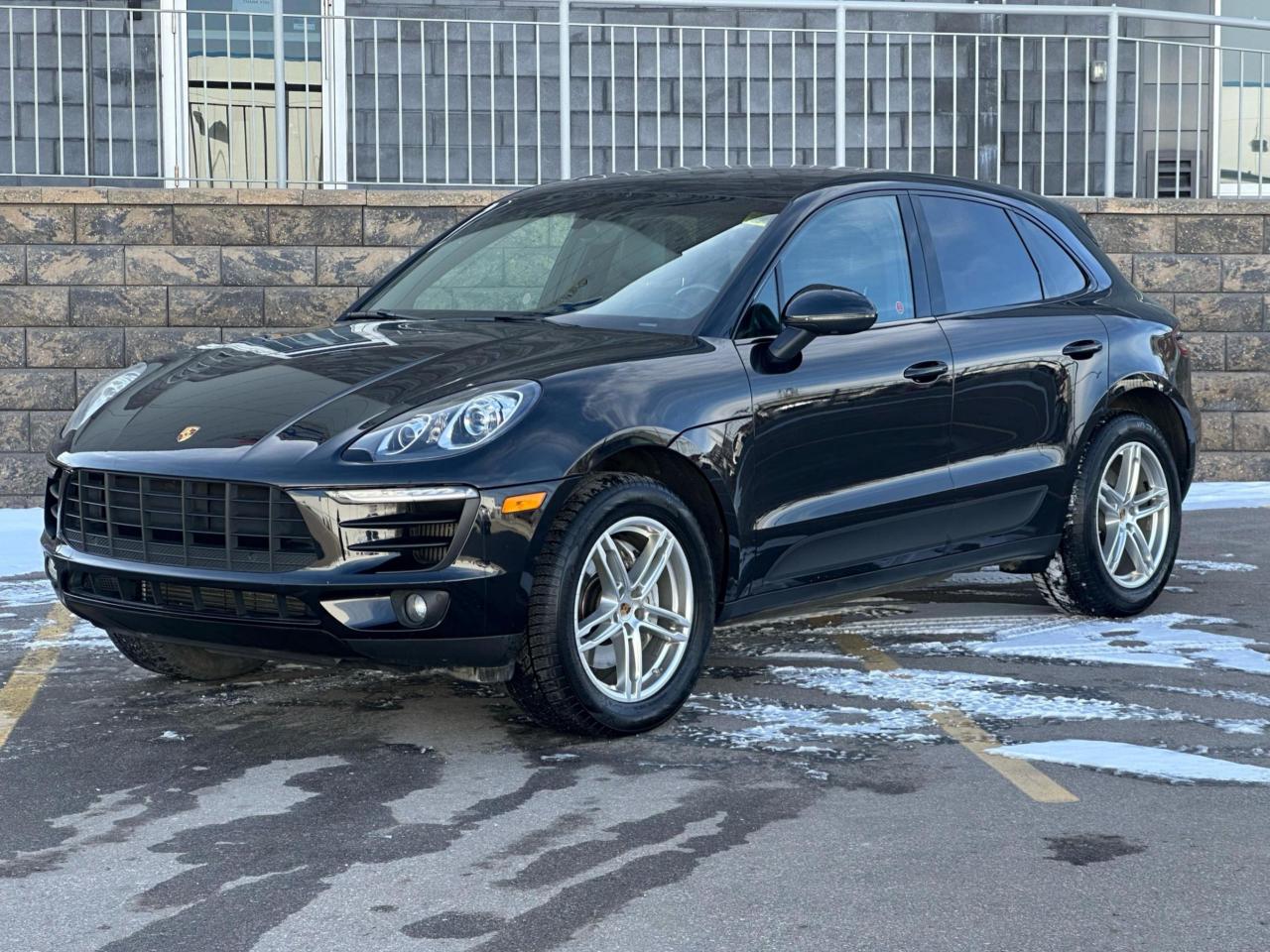 Used 2016 Porsche Macan AWD 4dr S| $0 DOWN | EVERYONE APPROVED! for sale in Calgary, AB