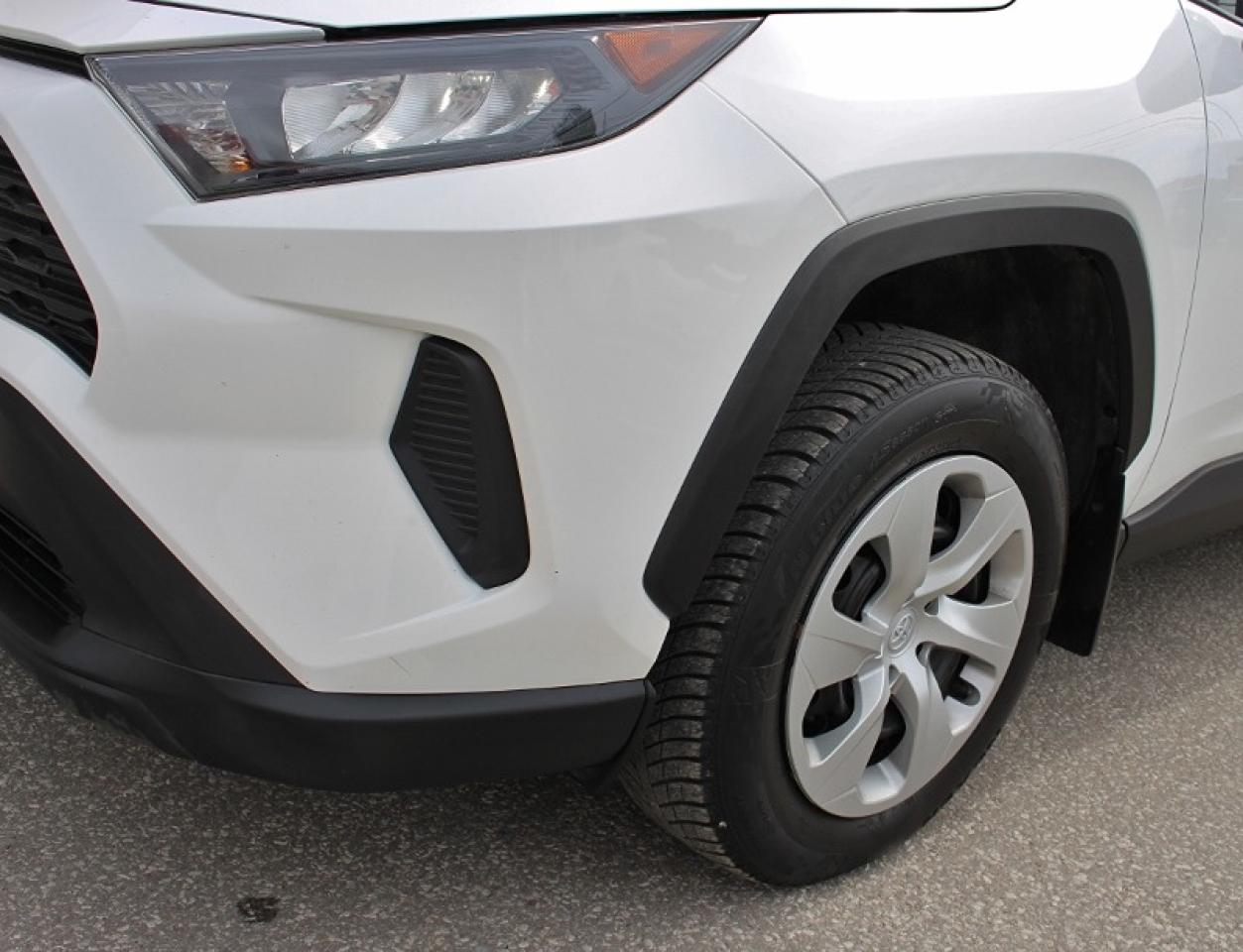 2022 Toyota RAV4 LE*AWD*Heated Seats*Bluetooth*Rear Cam Photo4