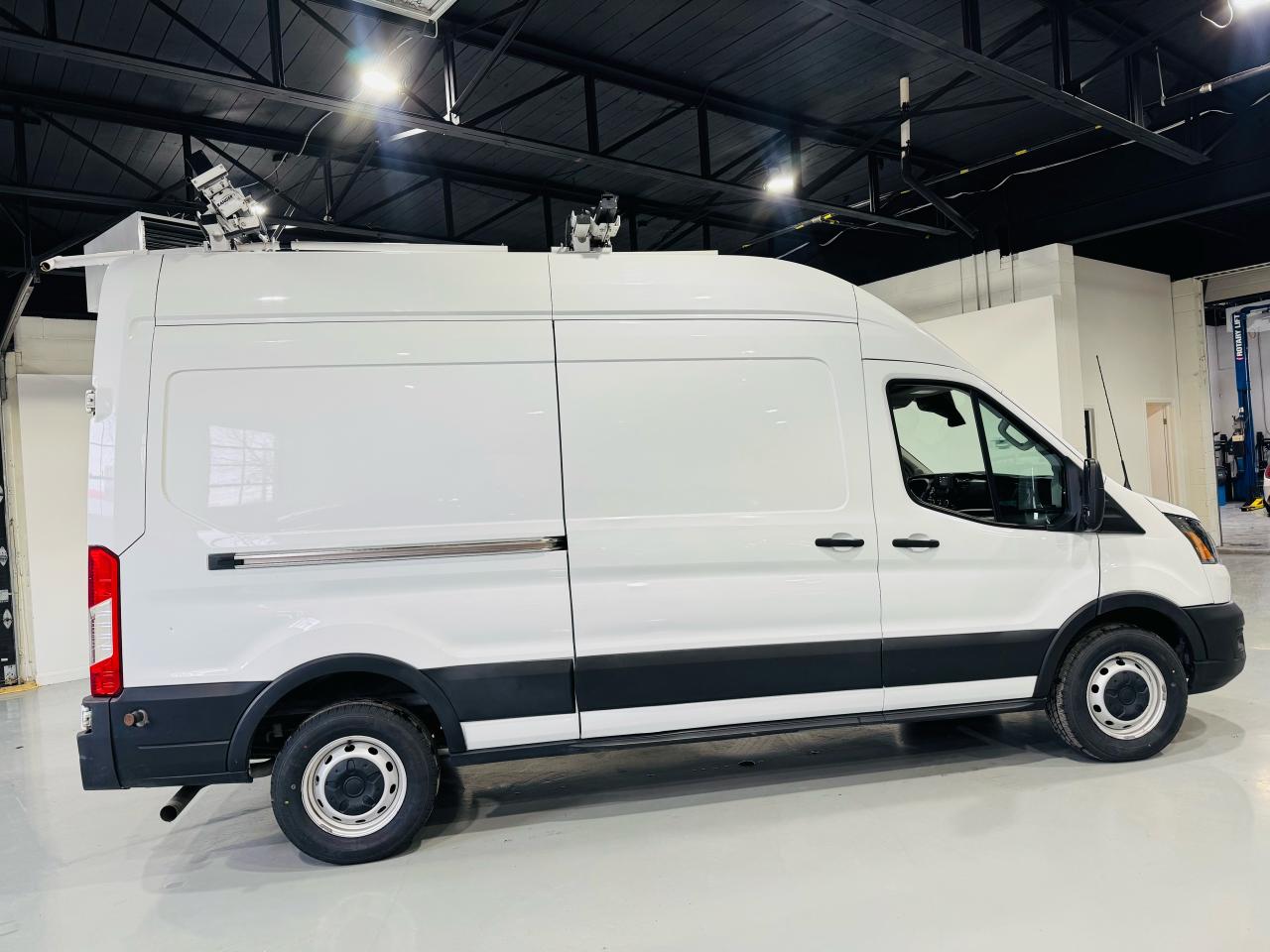 2020 Ford Transit Cargo Van  - Photo #4