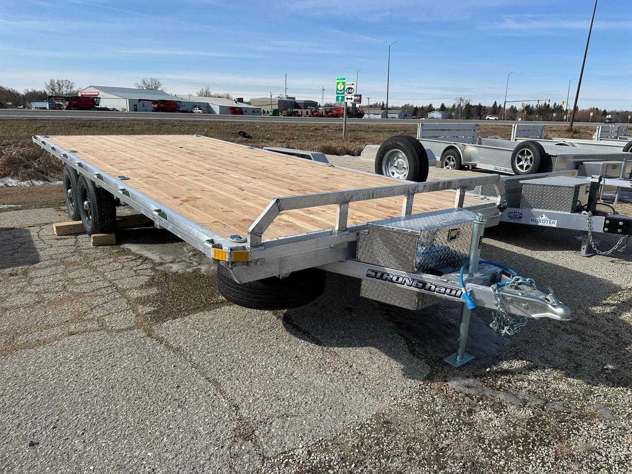 New 2025 Stronghaul Trailer 8.5 x 20' Stronghaul Deck Over for sale in Elie, MB