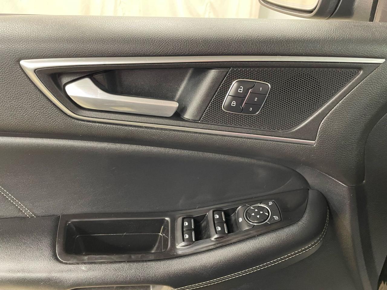 2016 Ford Edge SPORT