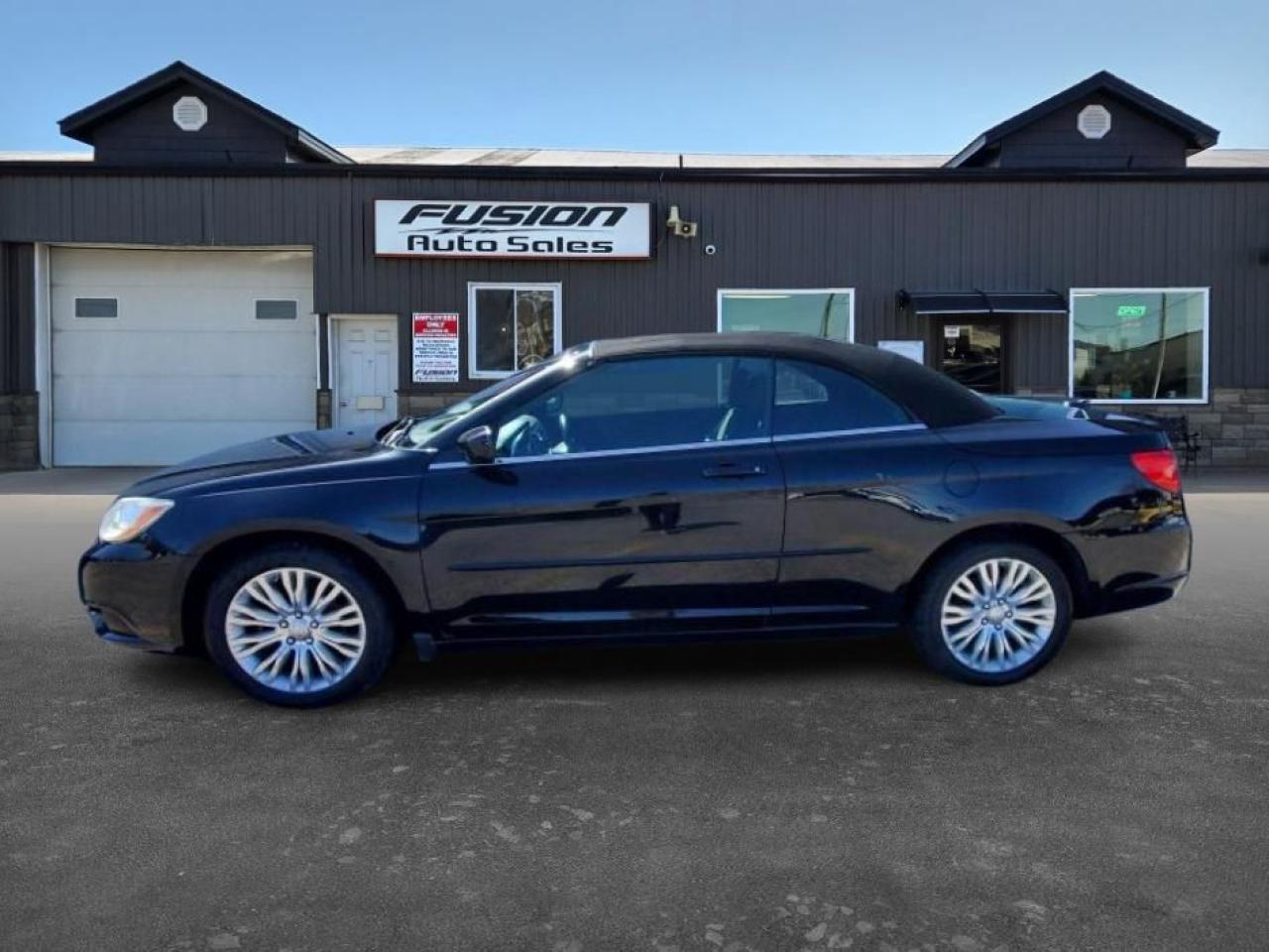 2011 Chrysler 200 2dr Conv Touring-3.6L V6-HEATED SEATS-PWR TOP