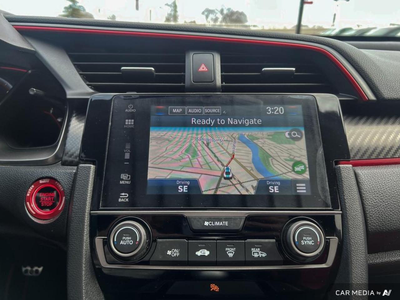 2018 Honda Civic Type R TYPE R / MANUAL / RED BUCKETS / NAV / ALLOYS - Photo #12