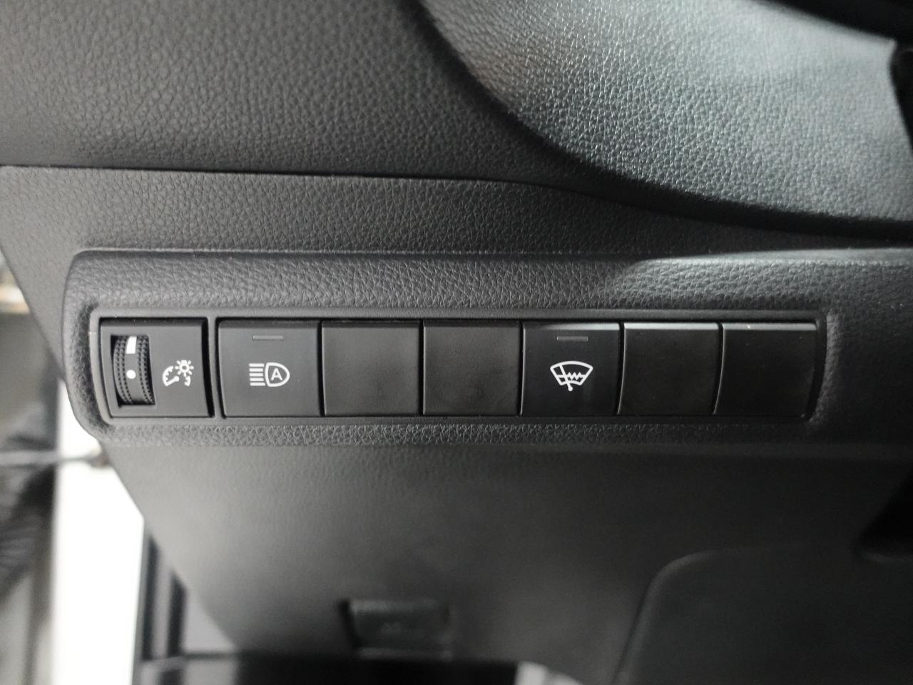 2020 Toyota Corolla SE | Sunroof | ACC | BSM | Heated Seats | CarPlay