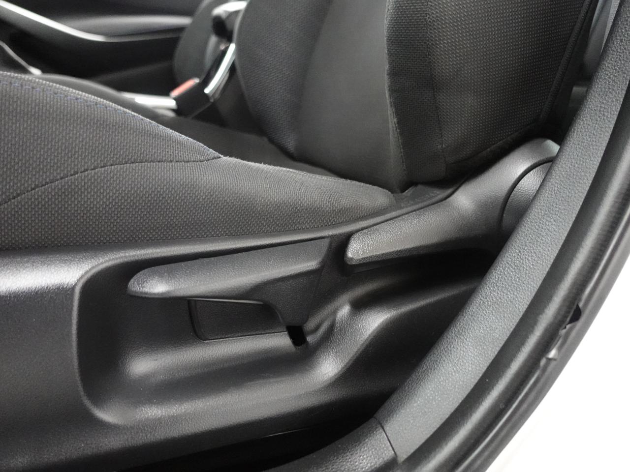 2020 Toyota Corolla SE | Sunroof | ACC | BSM | Heated Seats | CarPlay