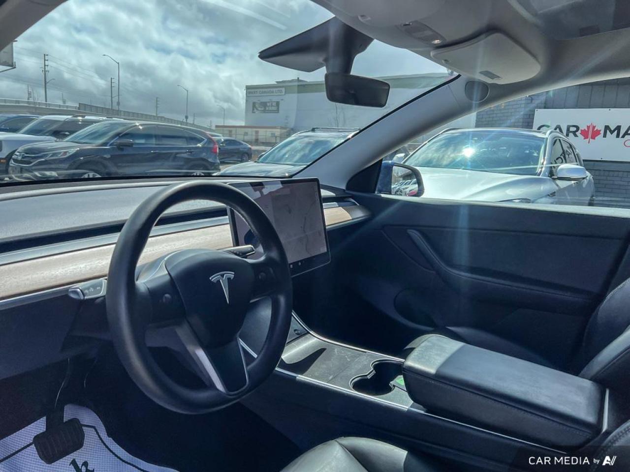 2020 Tesla Model Y LONG RANGE / AWD / NAV / LEATHER / ALLOYS - Photo #8