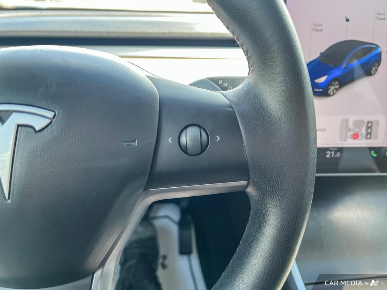 2020 Tesla Model Y LONG RANGE / AWD / NAV / LEATHER / ALLOYS - Photo #17