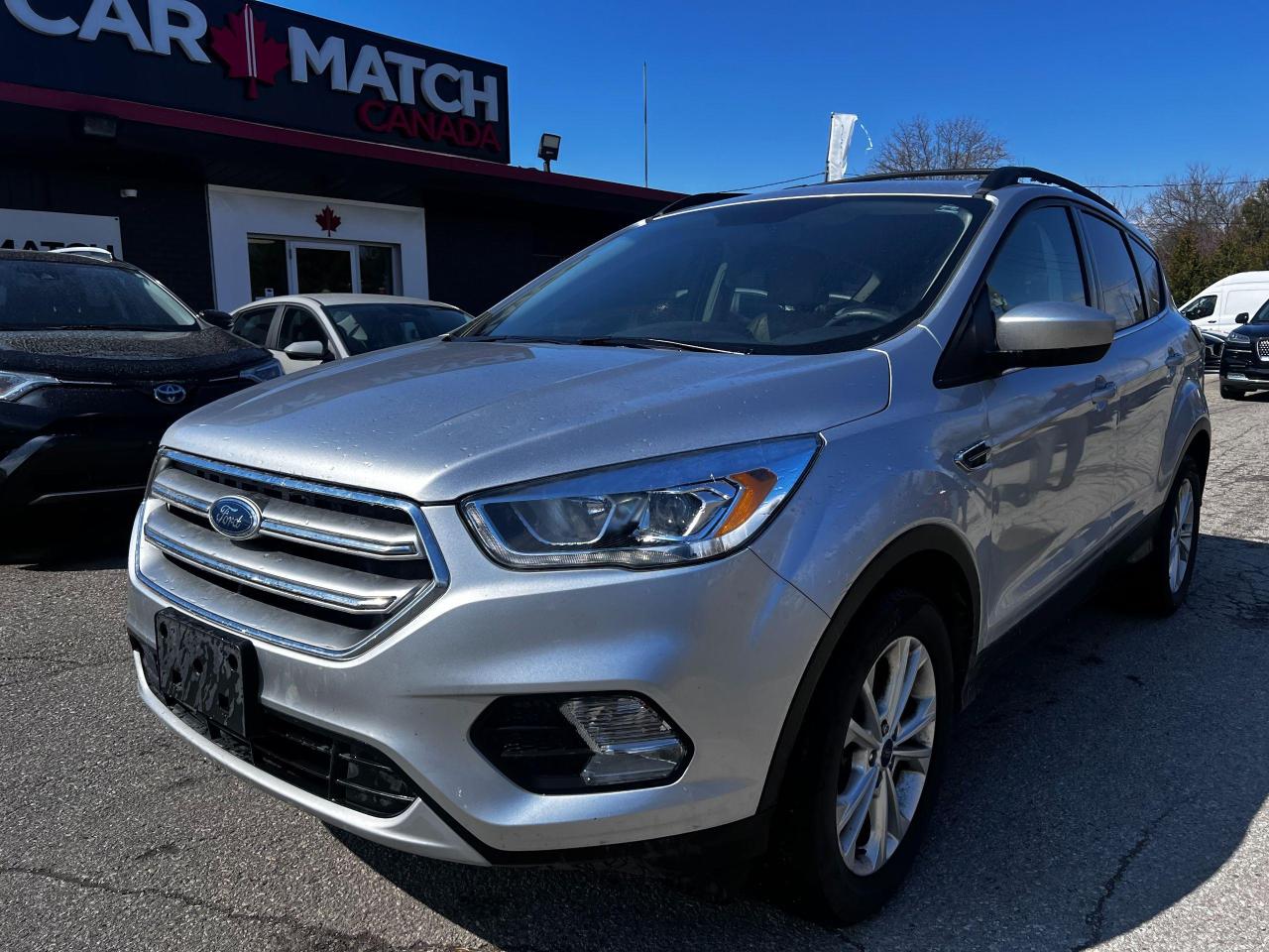 Used 2017 Ford Escape SE / 4WD / LEATHER / BACKCAM / HTD SEATS for sale in Cambridge, ON