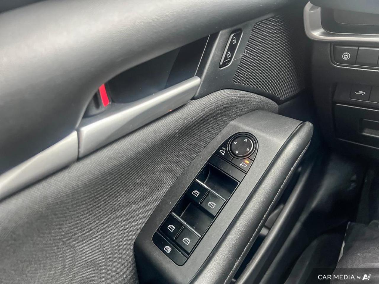 2020 Mazda MAZDA3 GX / BACKCAM / HTD SEATS / AUTO / ALLOYS - Photo #13