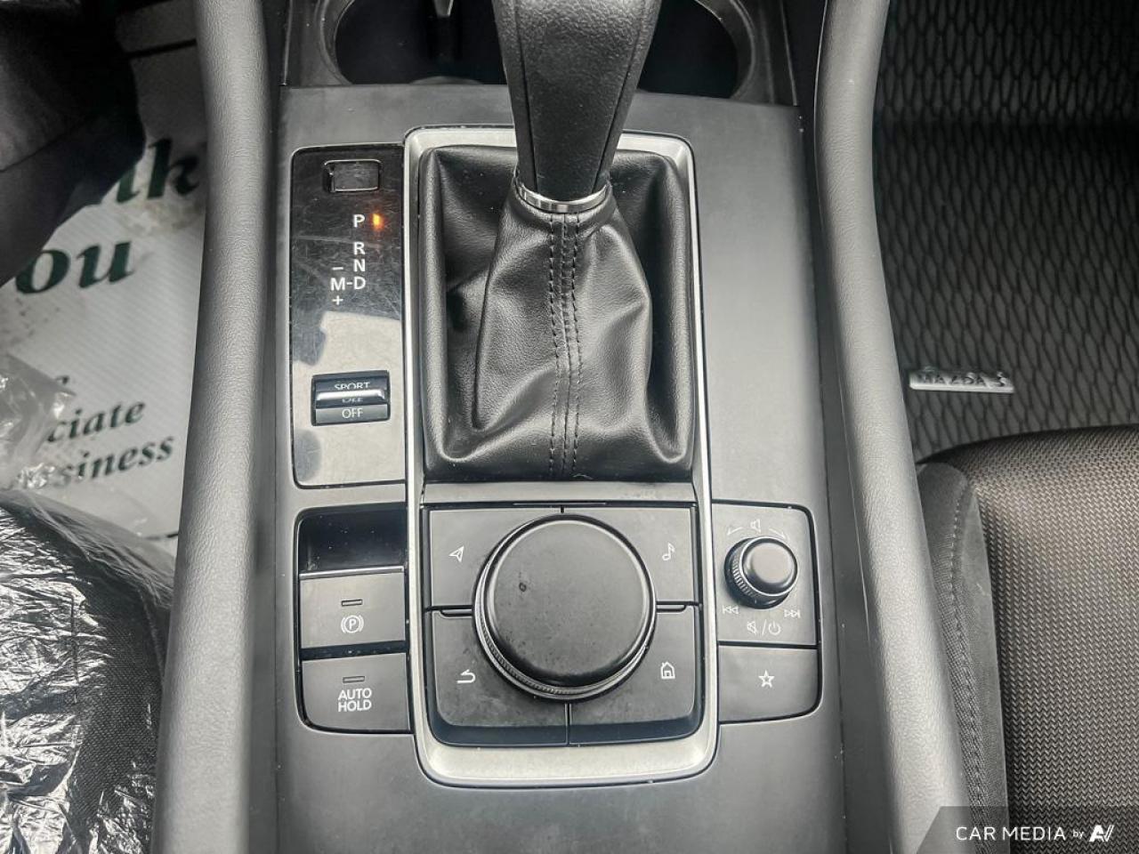 2020 Mazda MAZDA3 GX / BACKCAM / HTD SEATS / AUTO / ALLOYS - Photo #18