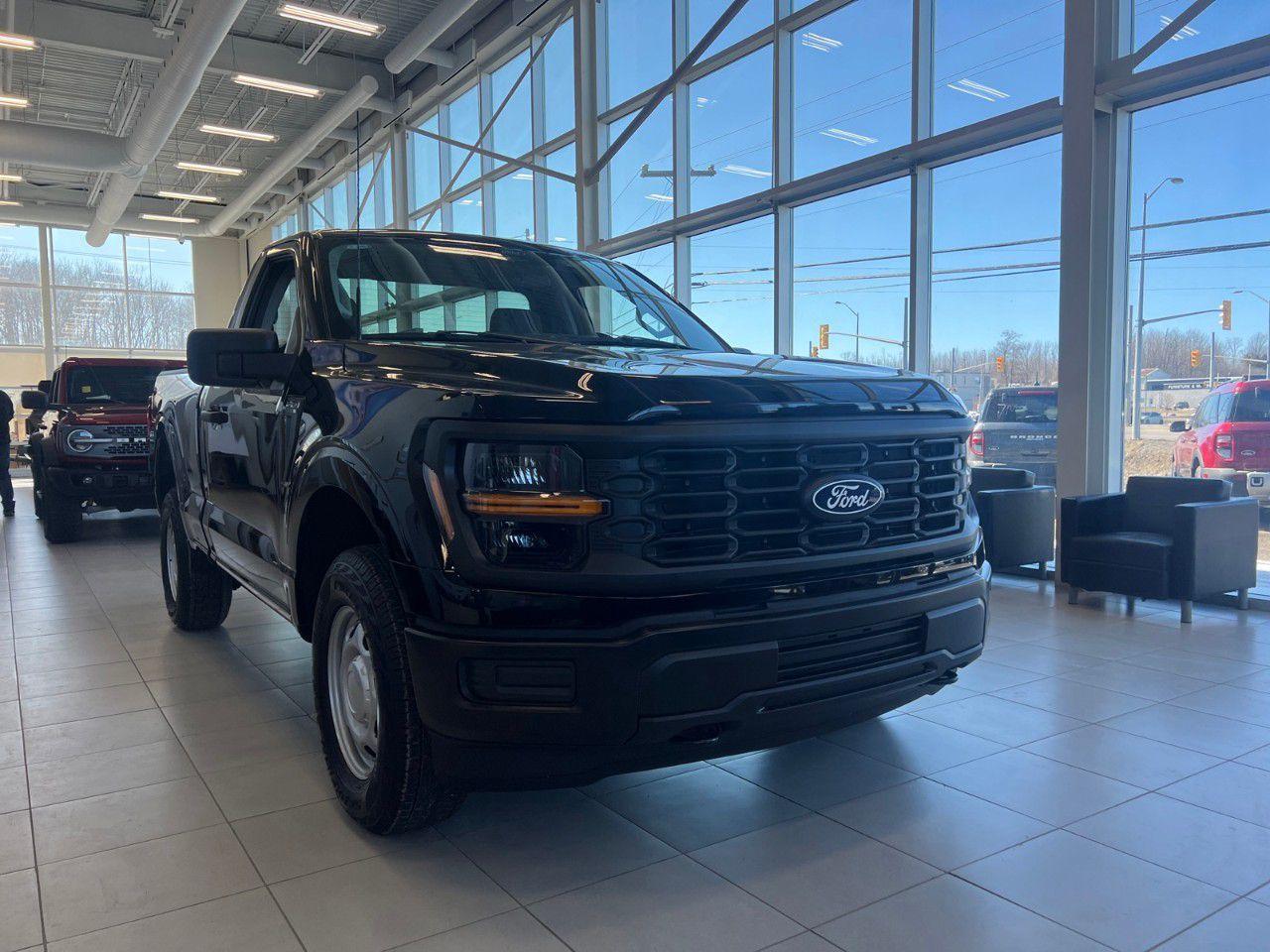 New 2025 Ford F-150 XL 4WD REG CAB 6.5' BOX for sale in Midland, ON
