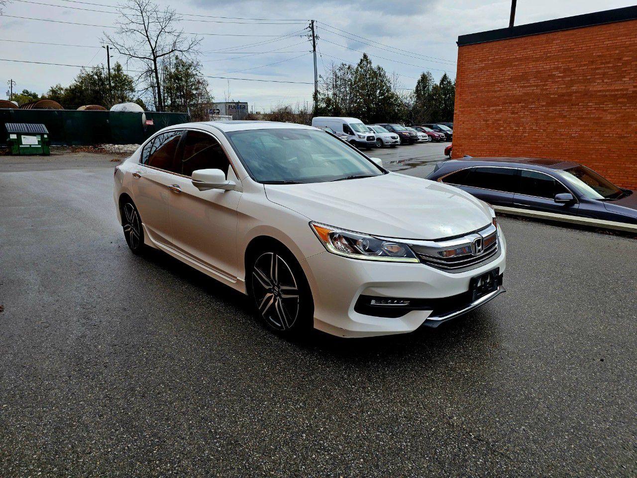 Used 2017 Honda Accord Sedan Sport CVT Sedan with Honda Sensing for sale in Burlington, ON