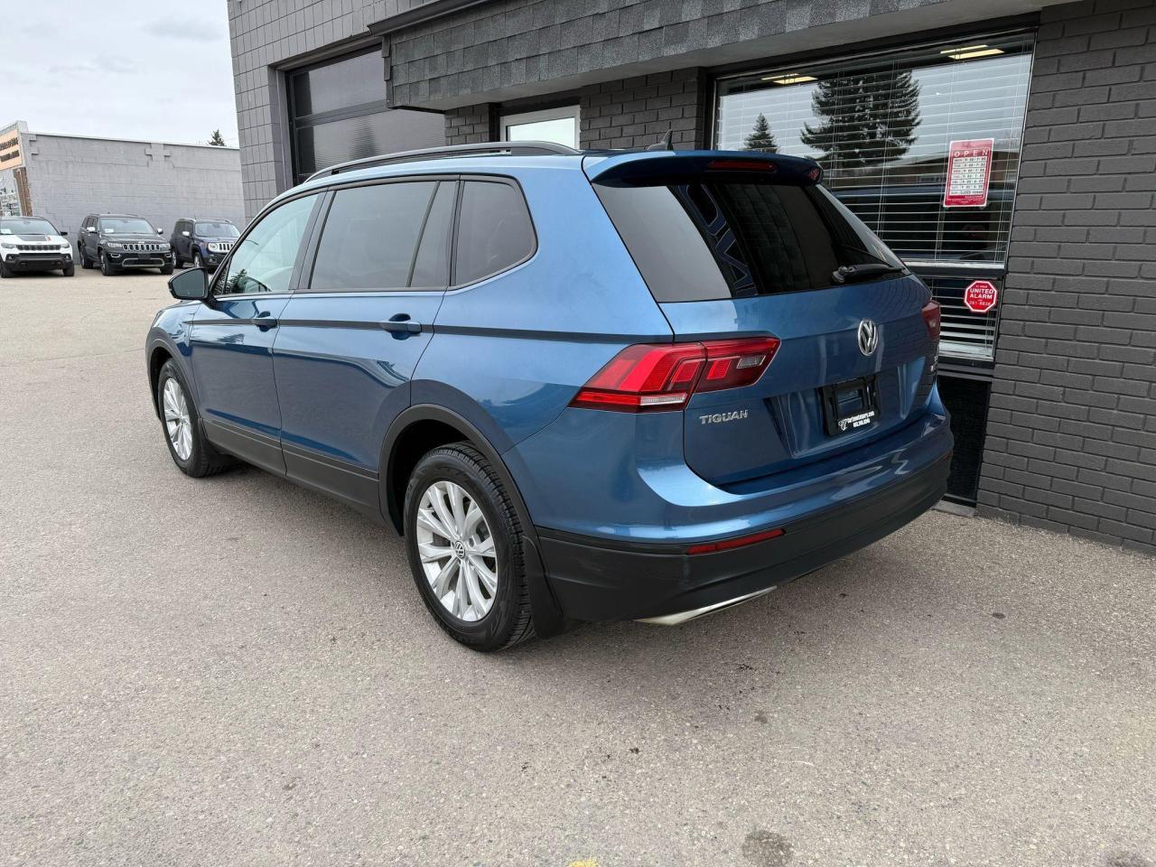 2018 Volkswagen Tiguan Trendline 4Motion - Photo #8