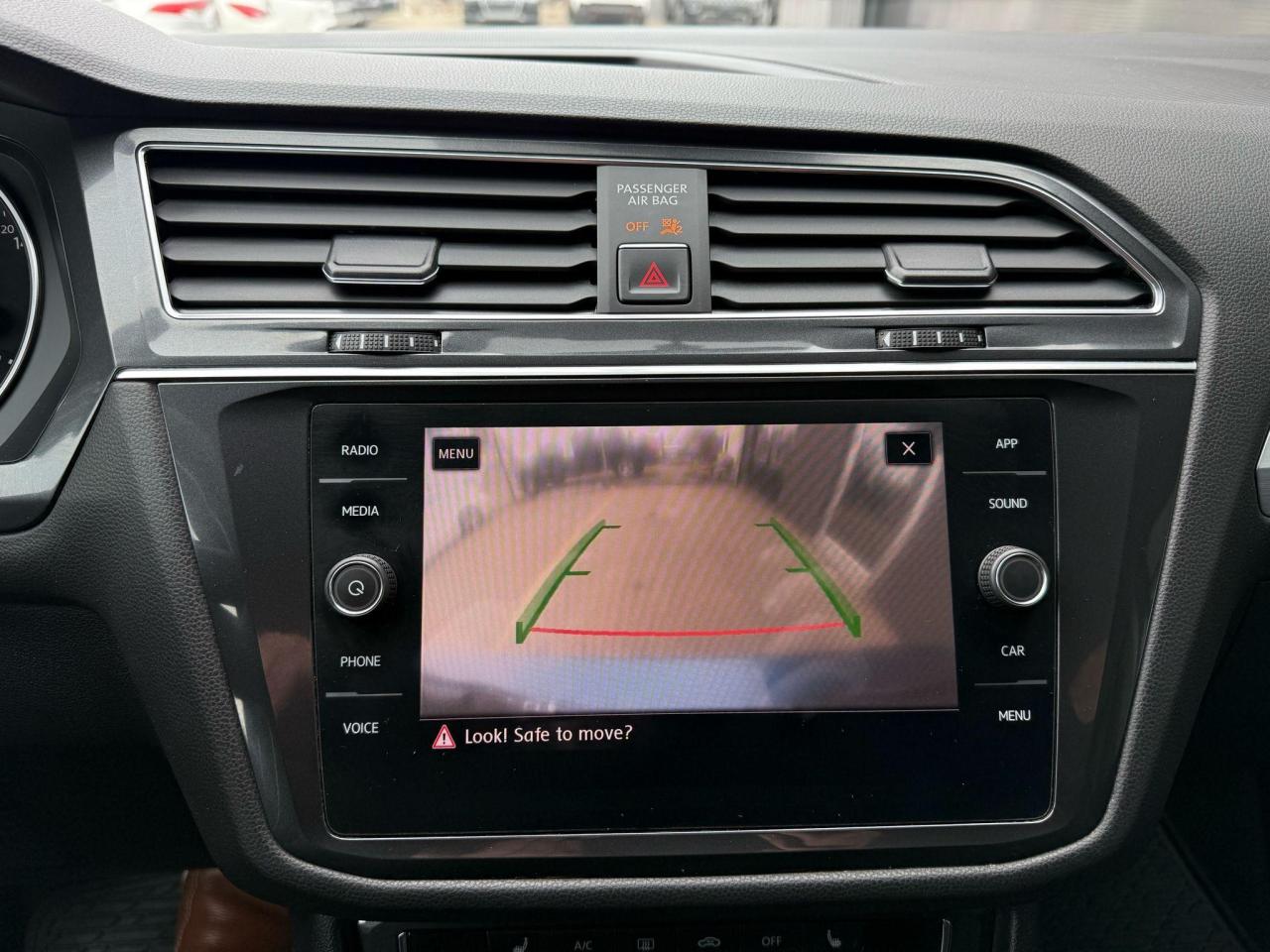 2018 Volkswagen Tiguan Trendline 4Motion - Photo #17