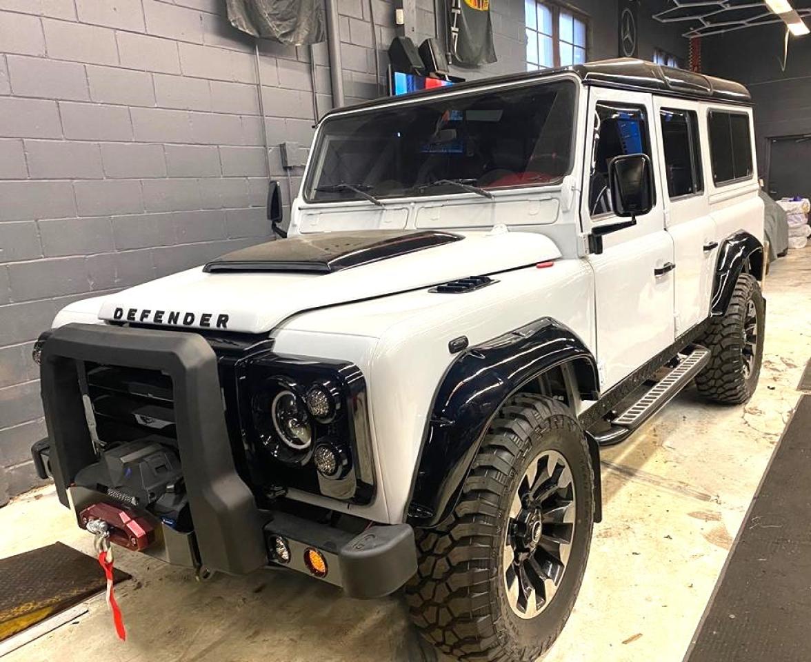 Used 1999 Land Rover Defender DEFENDER 110 300T DI TURBO CHARGED for sale in Markham, ON