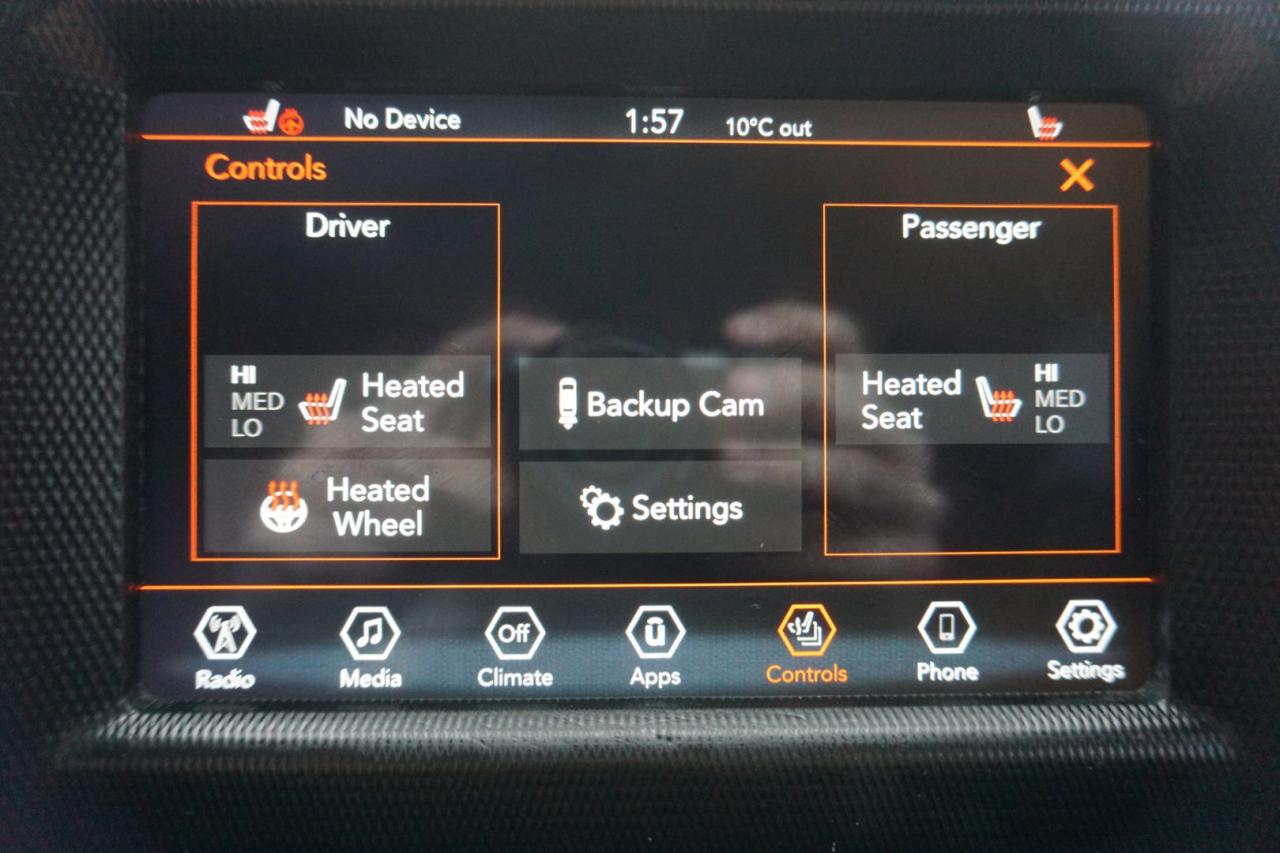 2018 Jeep Wrangler JK V6 UNLIMITED SAHARA CERTIFIED CAMERA BLUETOOTH HEATED SEATS CRUISE ALLOYS - Photo #23