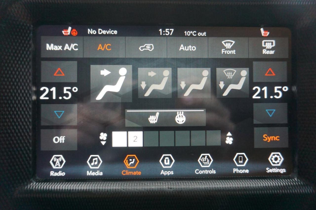 2018 Jeep Wrangler JK V6 UNLIMITED SAHARA CERTIFIED CAMERA BLUETOOTH HEATED SEATS CRUISE ALLOYS - Photo #24