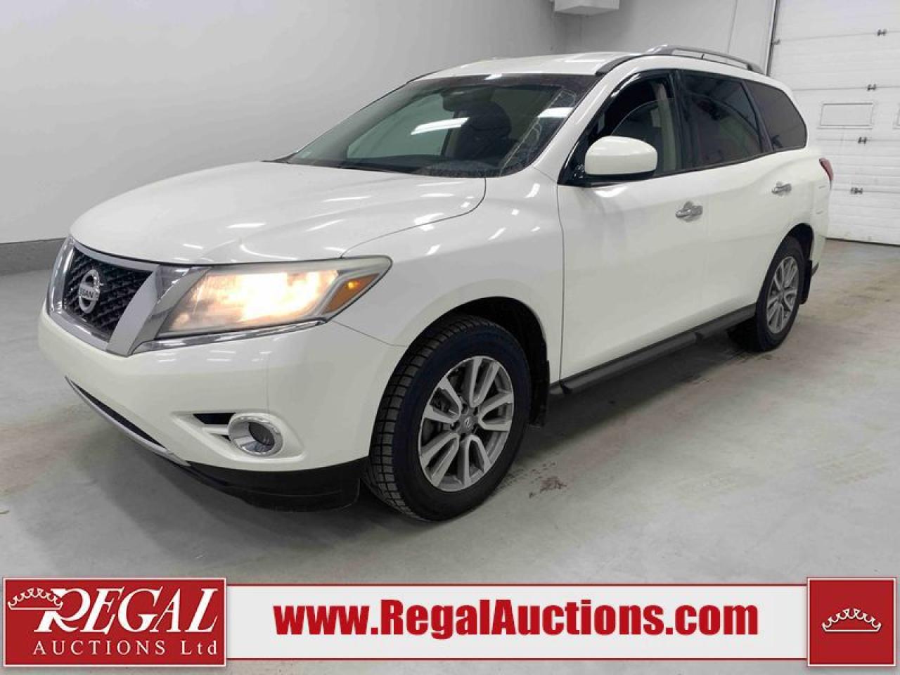 Used 2015 Nissan Pathfinder SV for sale in Calgary, AB