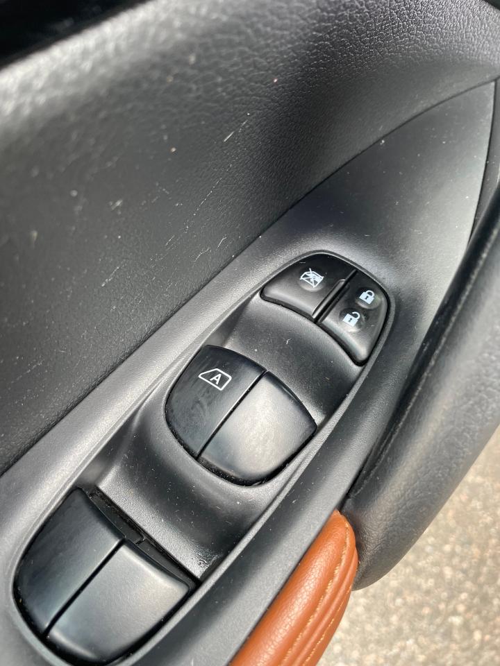2018 Nissan Rogue SL Photo