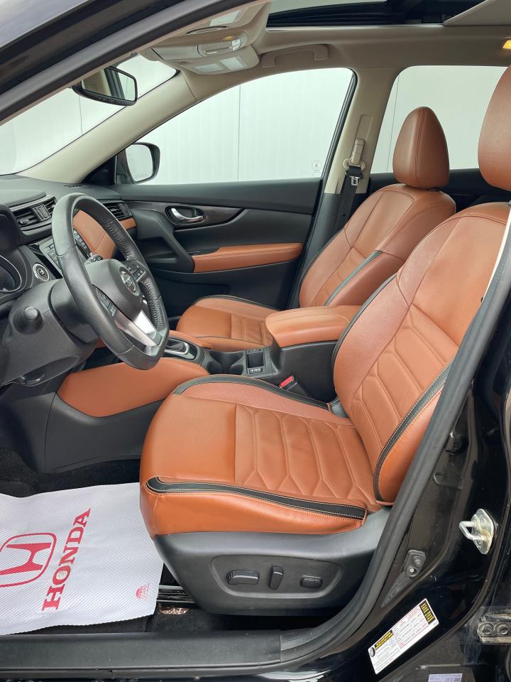 2018 Nissan Rogue SL Photo