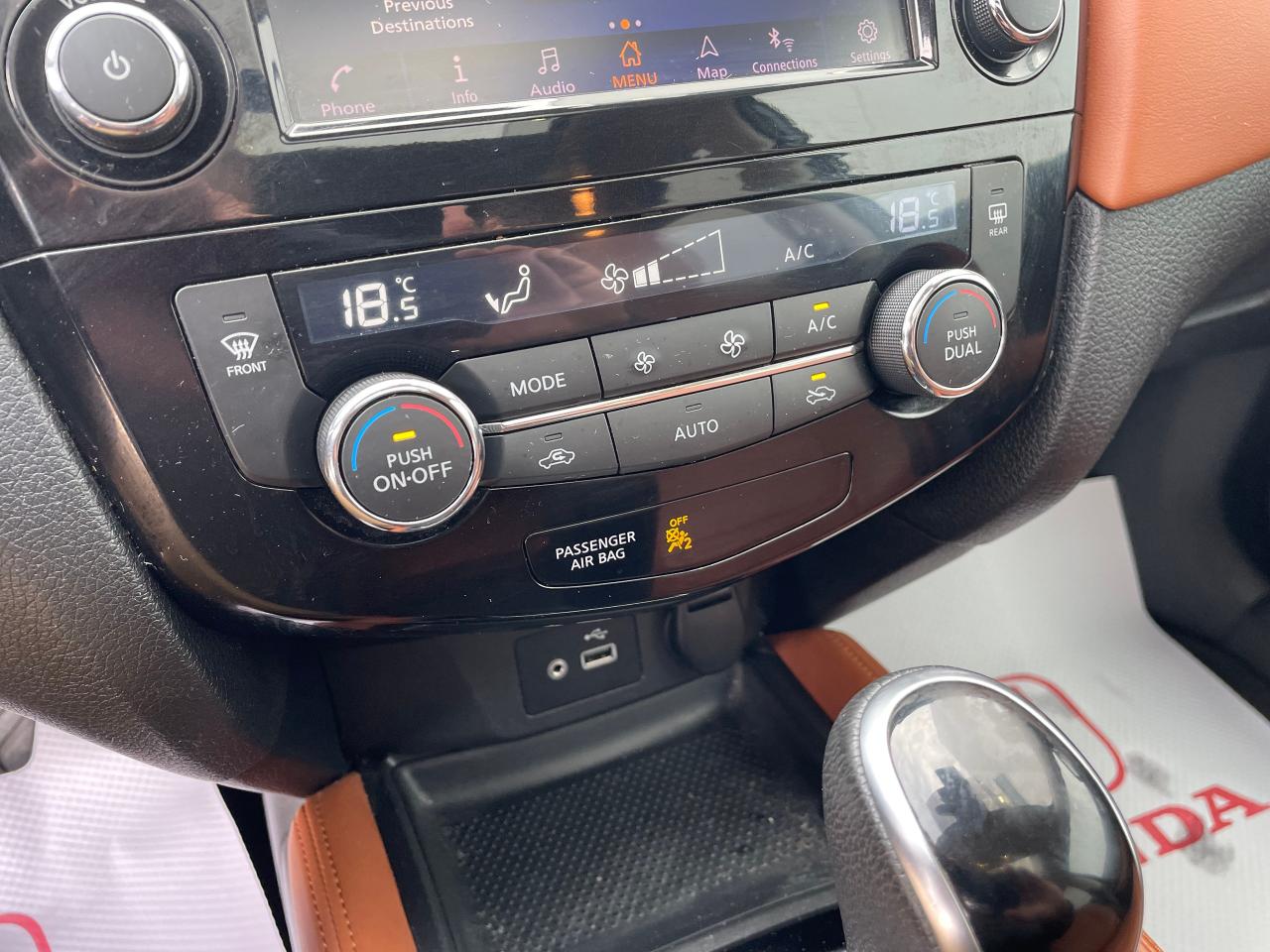 2018 Nissan Rogue SL Photo