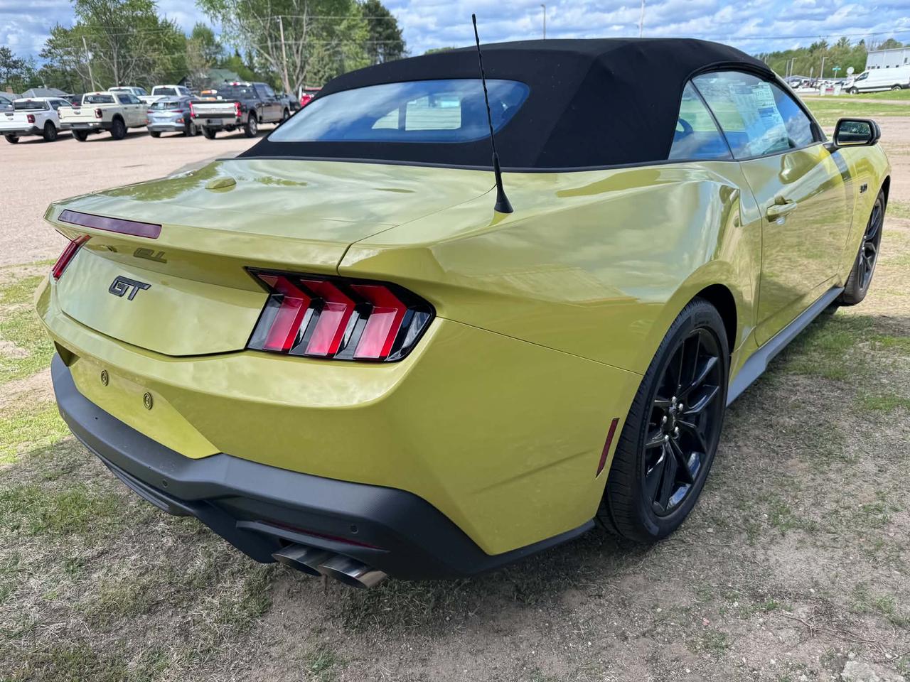 2025 Ford Mustang GT Premium Photo5