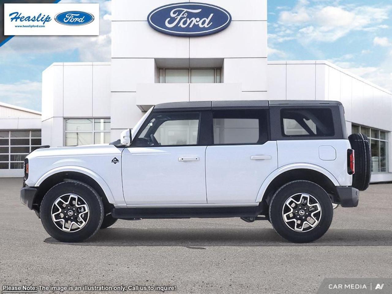 2025 Ford Bronco Outer Banks Photo2