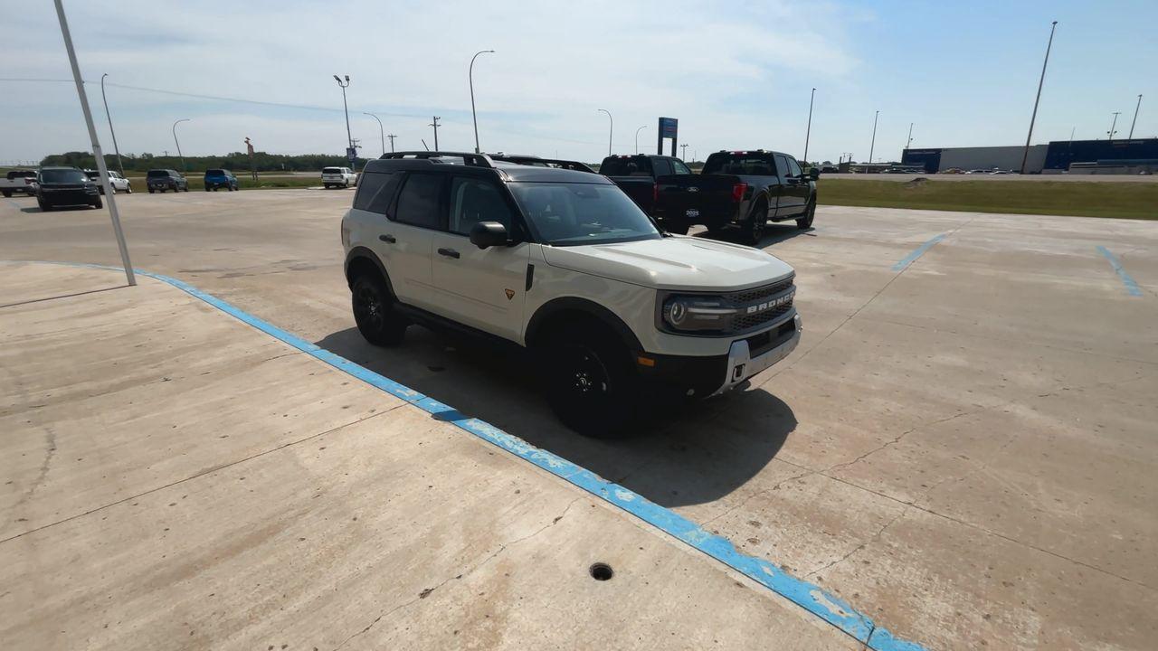 2025 Ford Bronco Sport Badlands 4x4 Photo1