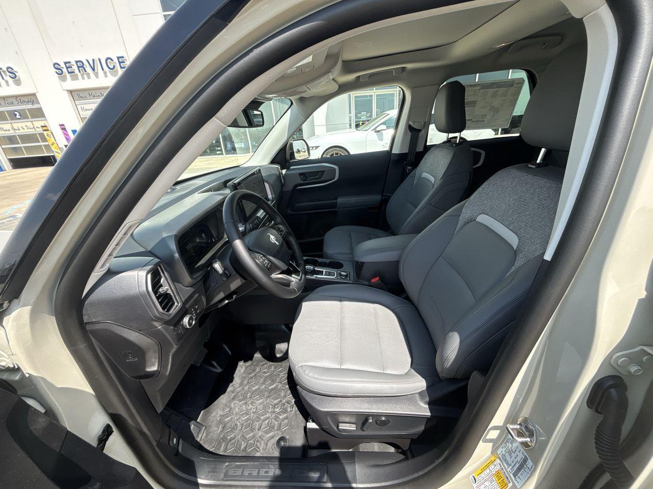 2025 Ford Bronco Sport Badlands 4x4 Photo5