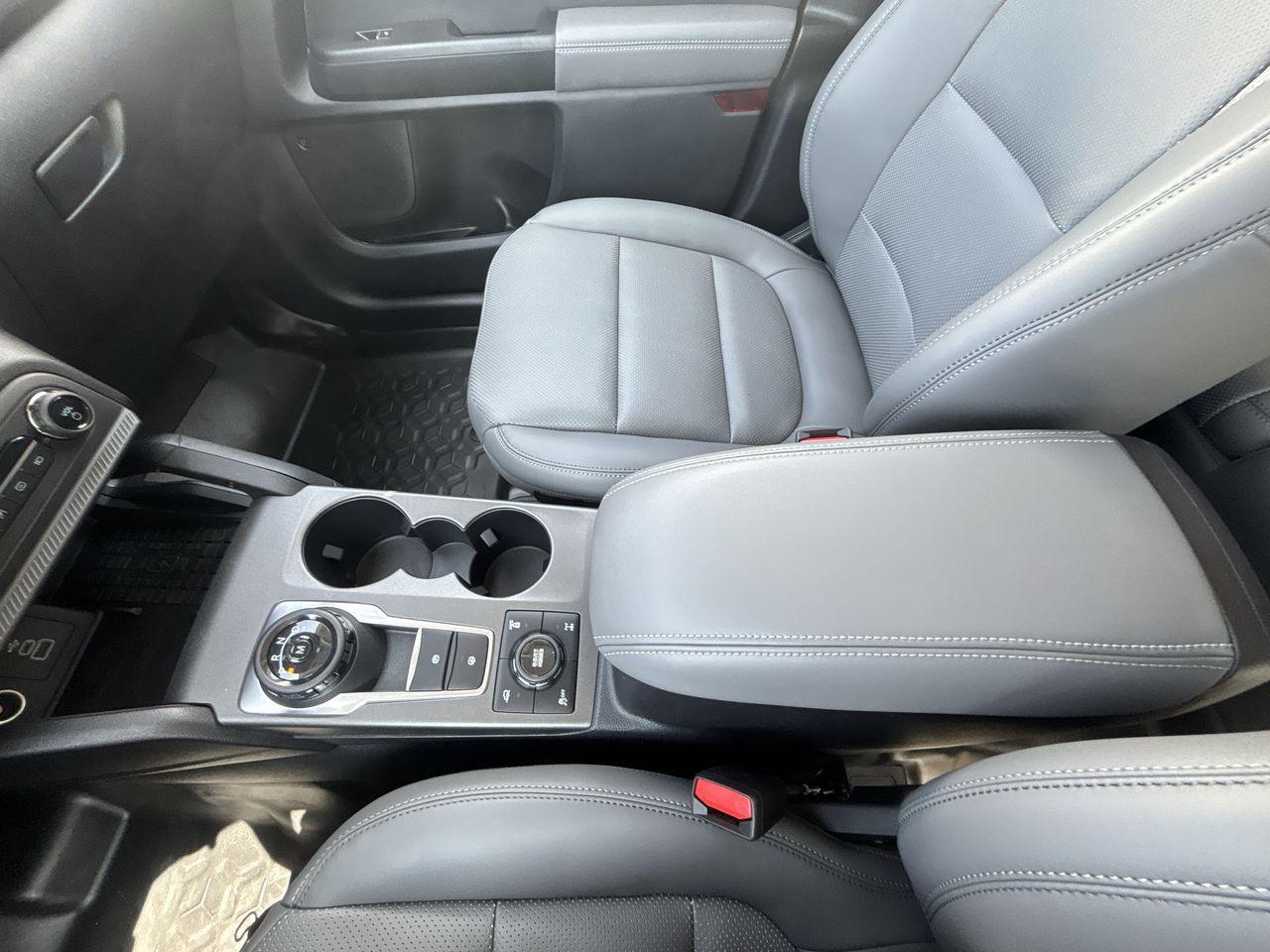 2025 Ford Bronco Sport Badlands 4x4 Photo5