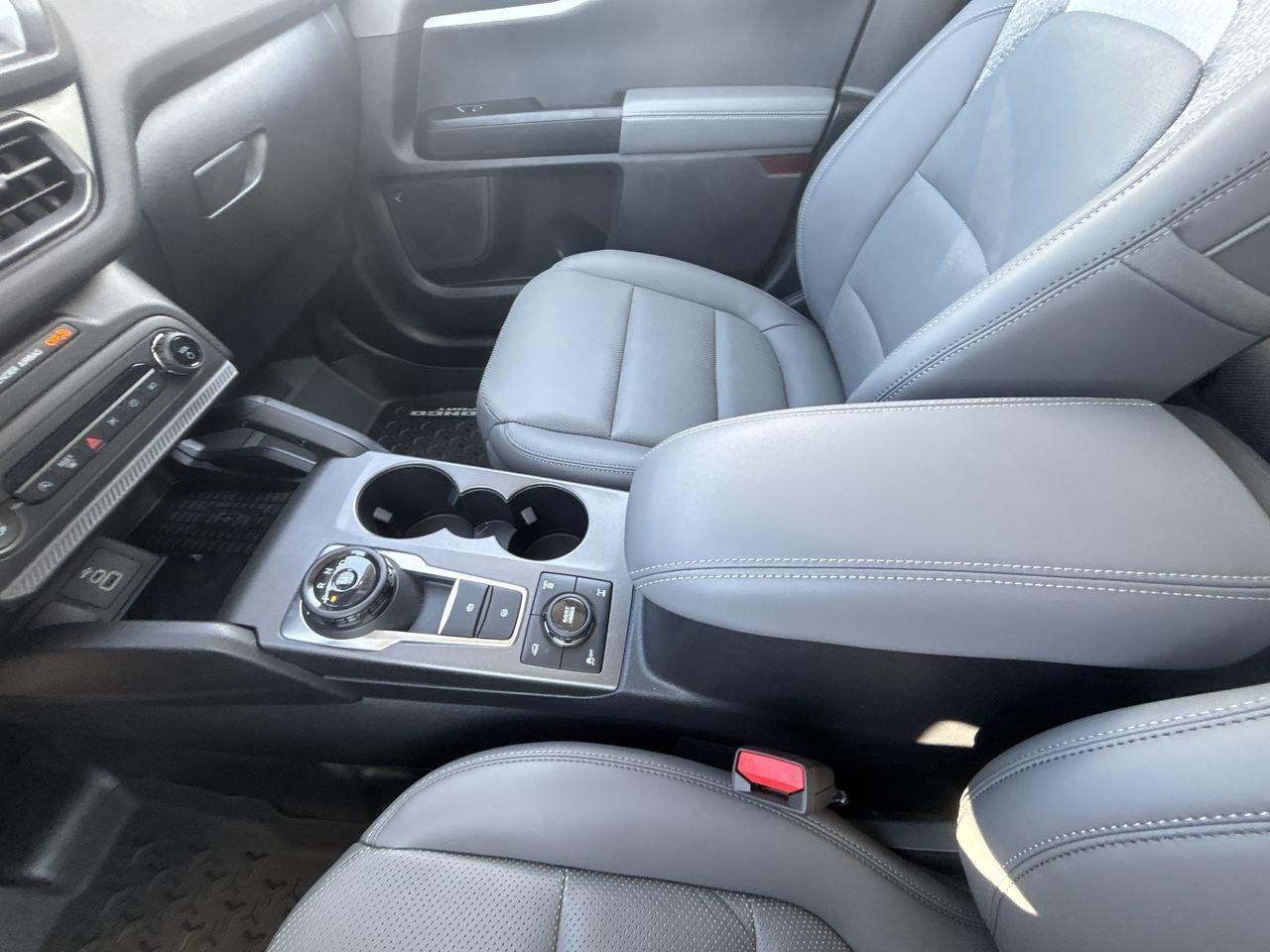 2025 Ford Bronco Sport Badlands 4x4 Photo5