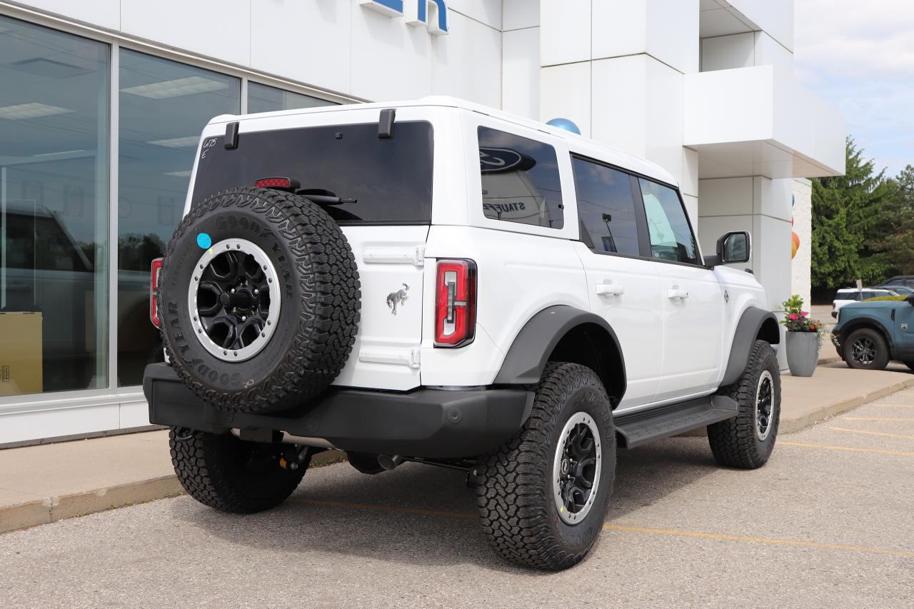 2025 Ford Bronco OUTER BANKS 4 DOOR 4X4 Photo