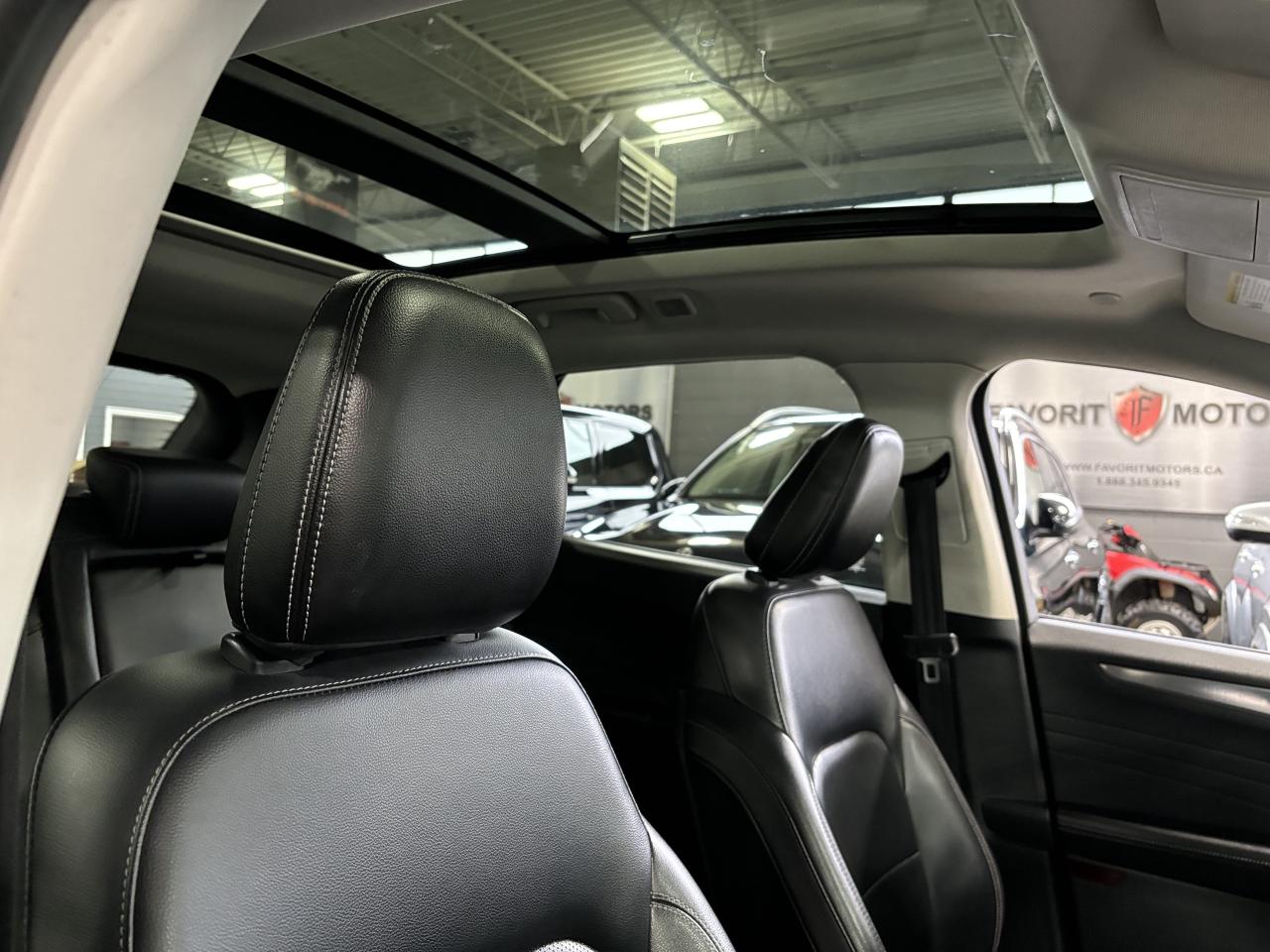 2022 Ford Escape Titanium Plug-In Hybrid|NAV|LEATHER|PANOROOF|CAM|+ - Photo #13