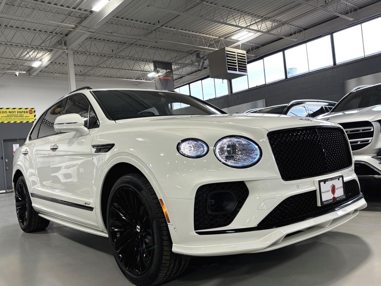 2021 Bentley Bentayga Speed|W12|NO LUX TAX|CRYSTALHEADLIGHTS|NIGHTVISION - Photo #2