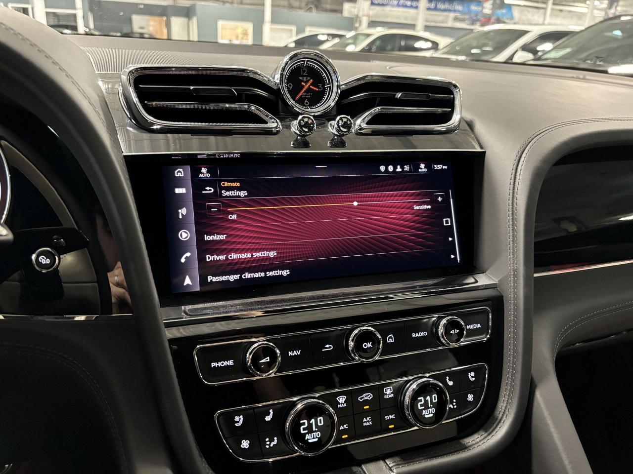 2021 Bentley Bentayga Speed|W12|NO LUX TAX|CRYSTALHEADLIGHTS|NIGHTVISION - Photo #48