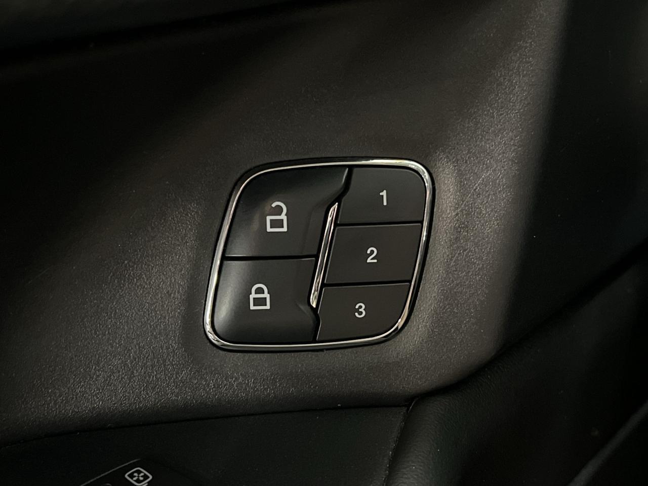12304640