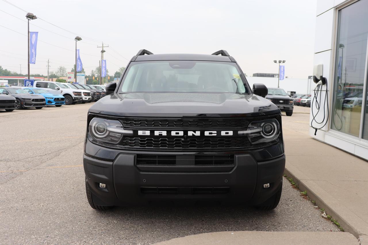 2025 Ford Bronco Sport Outer Banks 4X4 Photo4