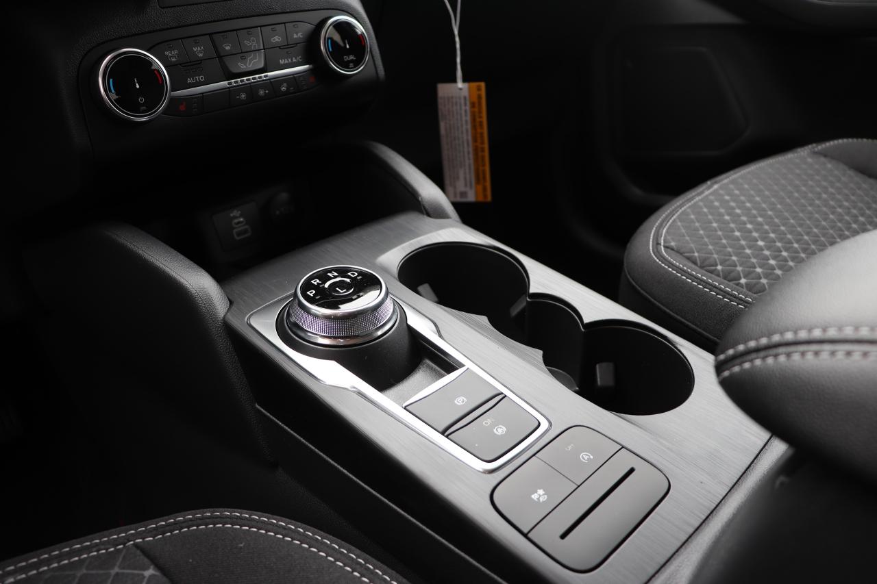2025 Ford Escape Active FWD Photo5