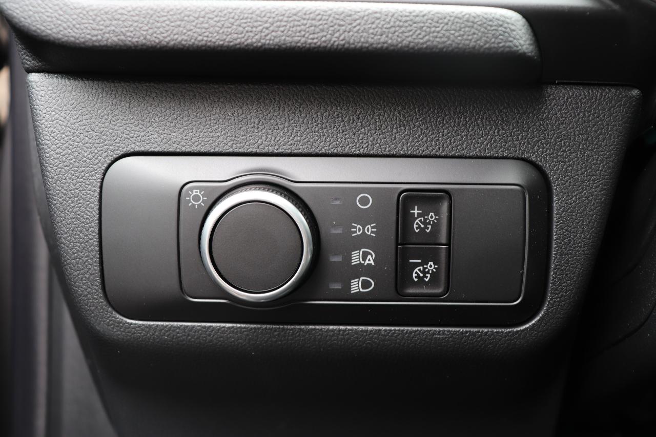 2025 Ford Escape Active FWD Photo5