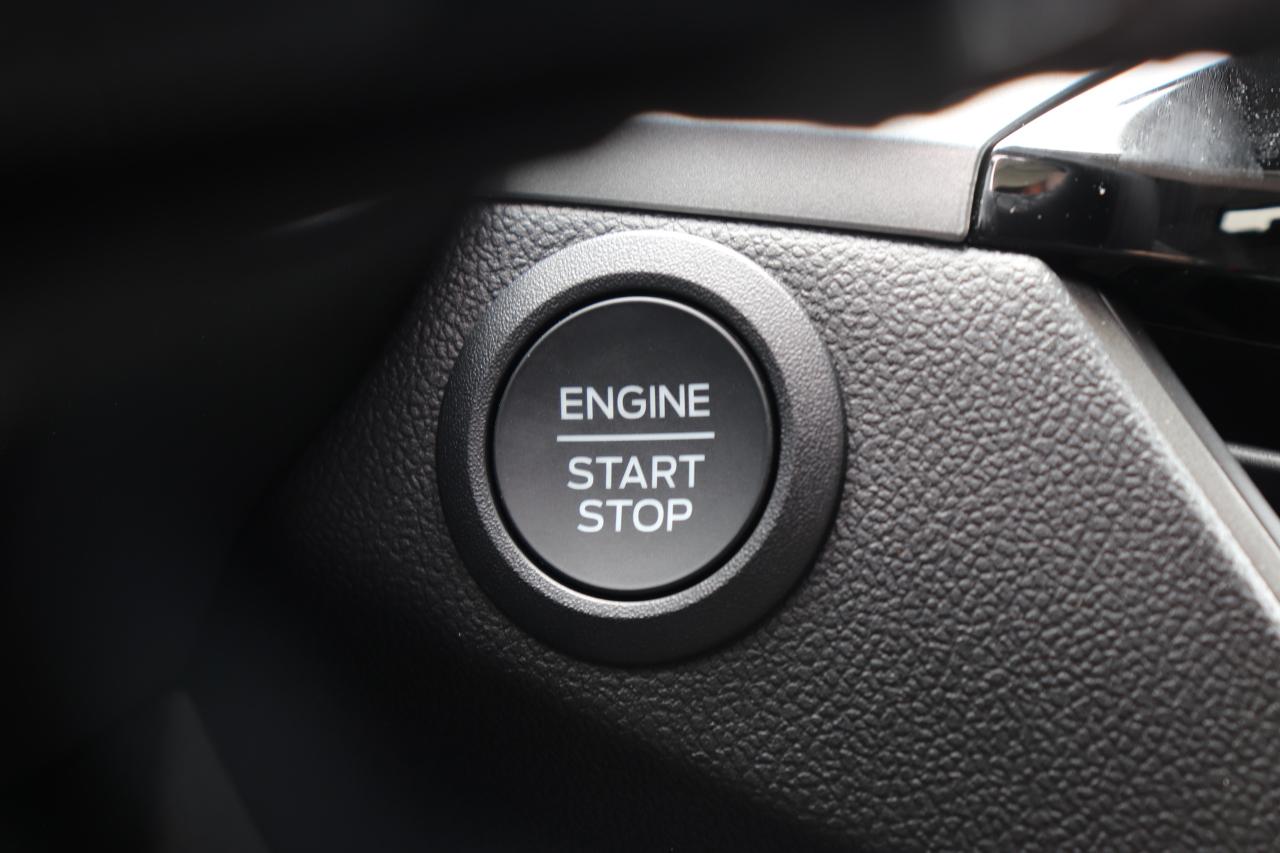 2025 Ford Escape Active FWD Photo5
