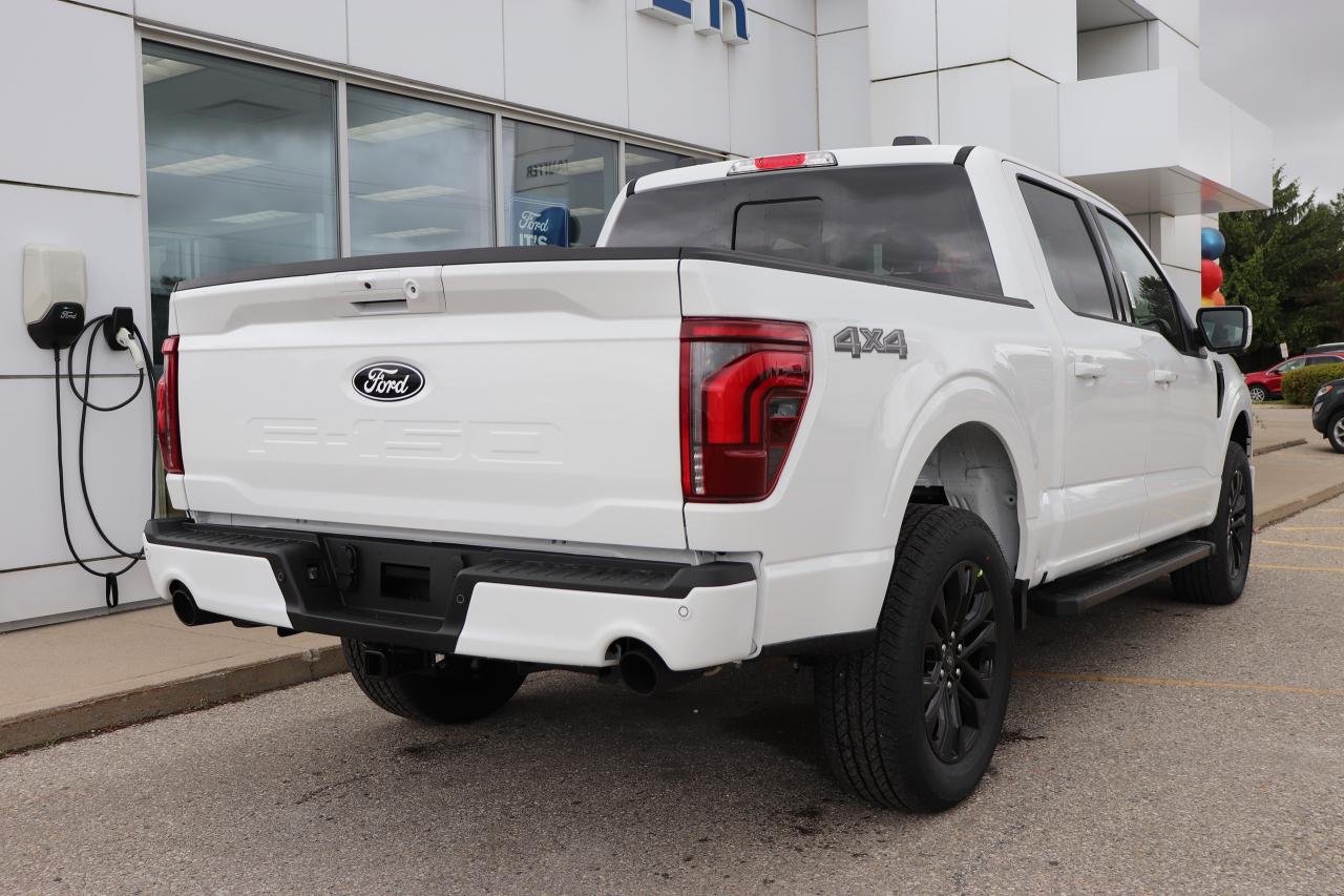 2025 Ford F-150 Lariat 4WD SuperCrew 5.5' Box Photo1