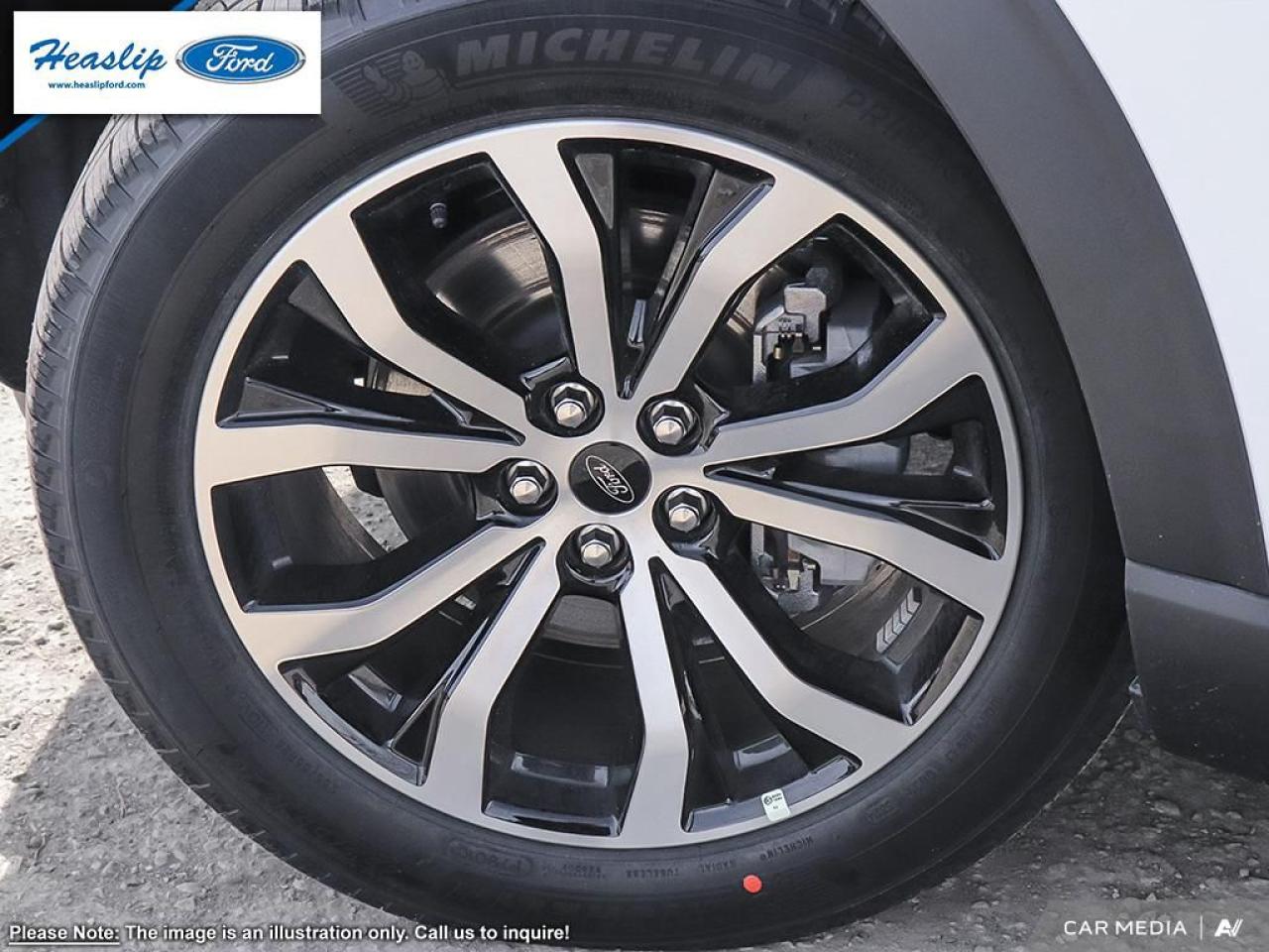 2025 Ford Explorer ST-Line Photo5