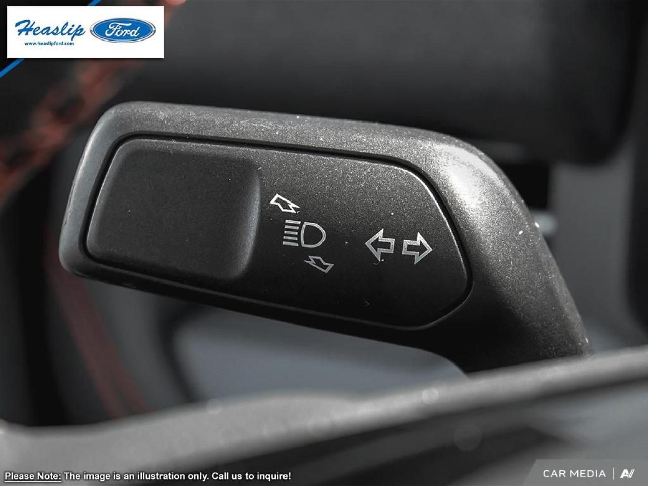 2025 Ford Explorer ST-Line Photo5