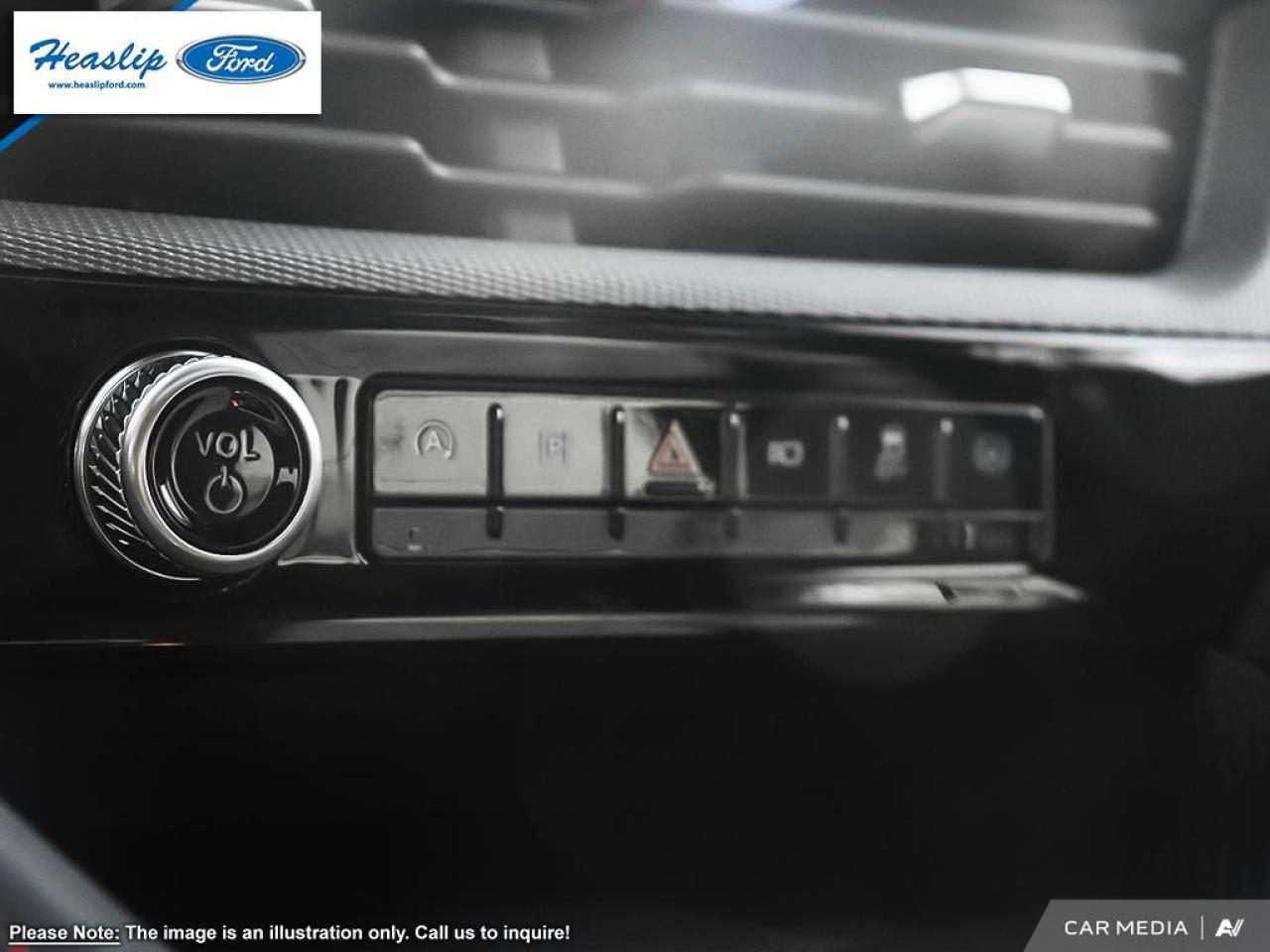 2025 Ford Explorer ST-Line Photo5