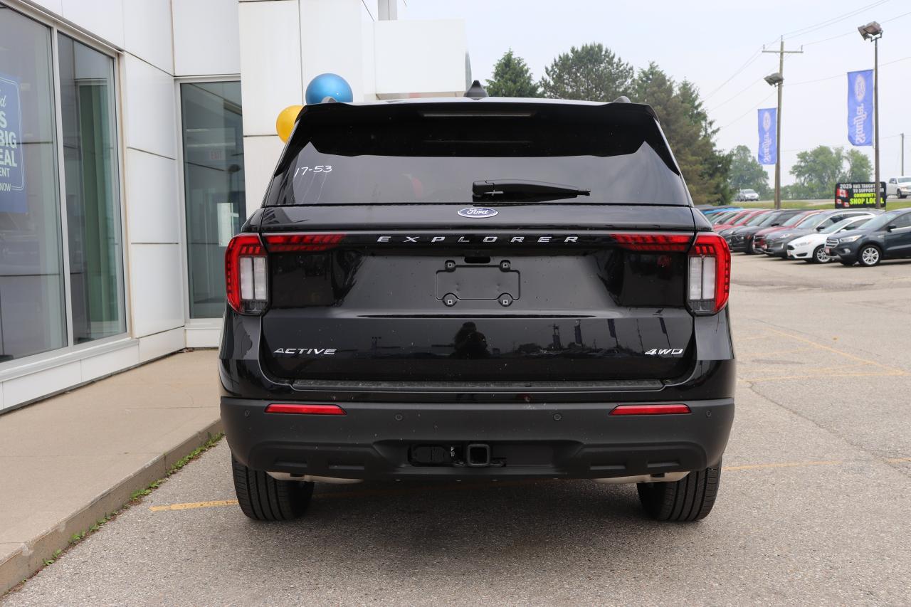 2025 Ford Explorer ACTIVE 4WD Photo