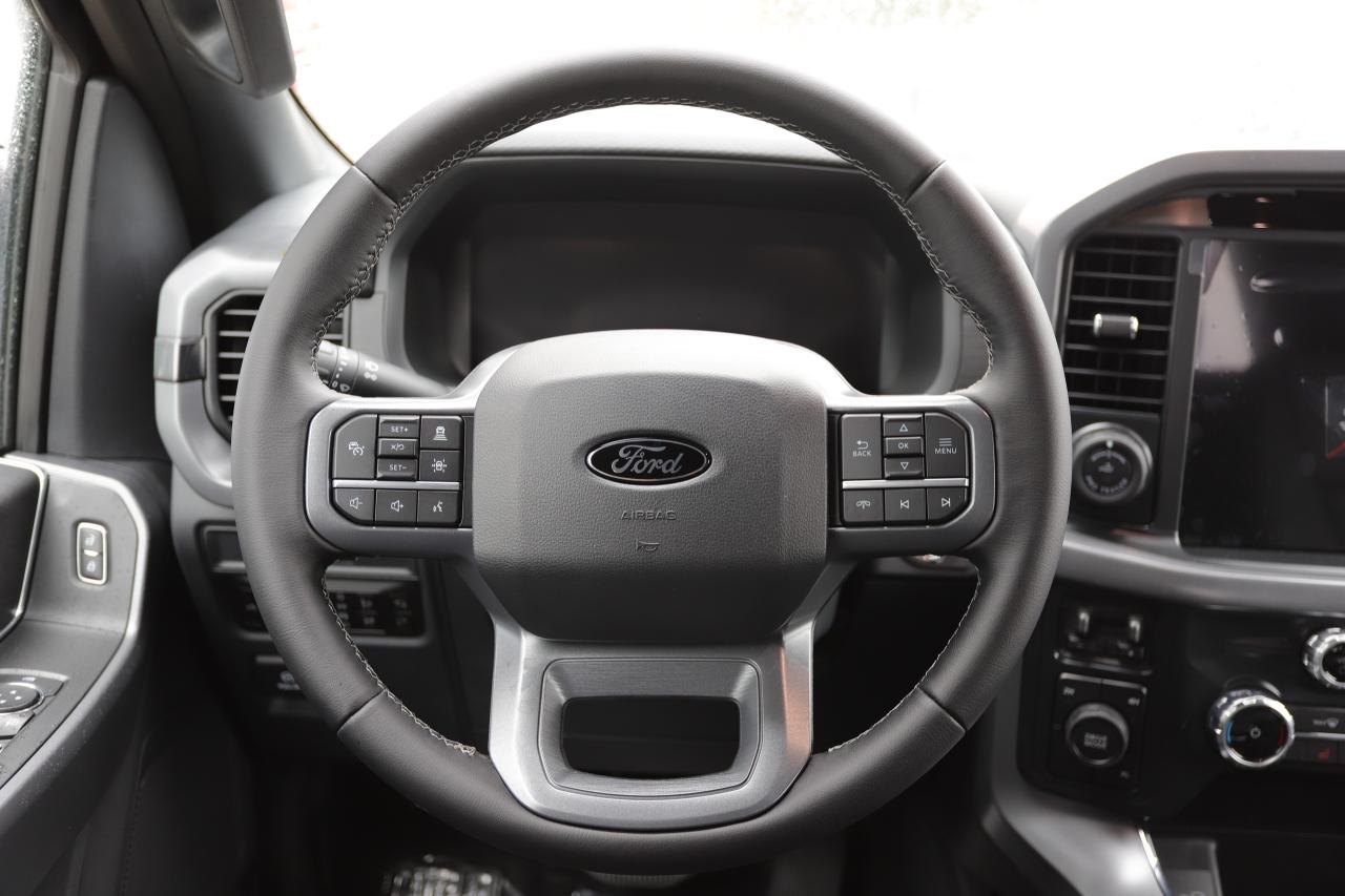 2025 Ford F-150 XLT 4WD SuperCrew 5.5' Box Photo5